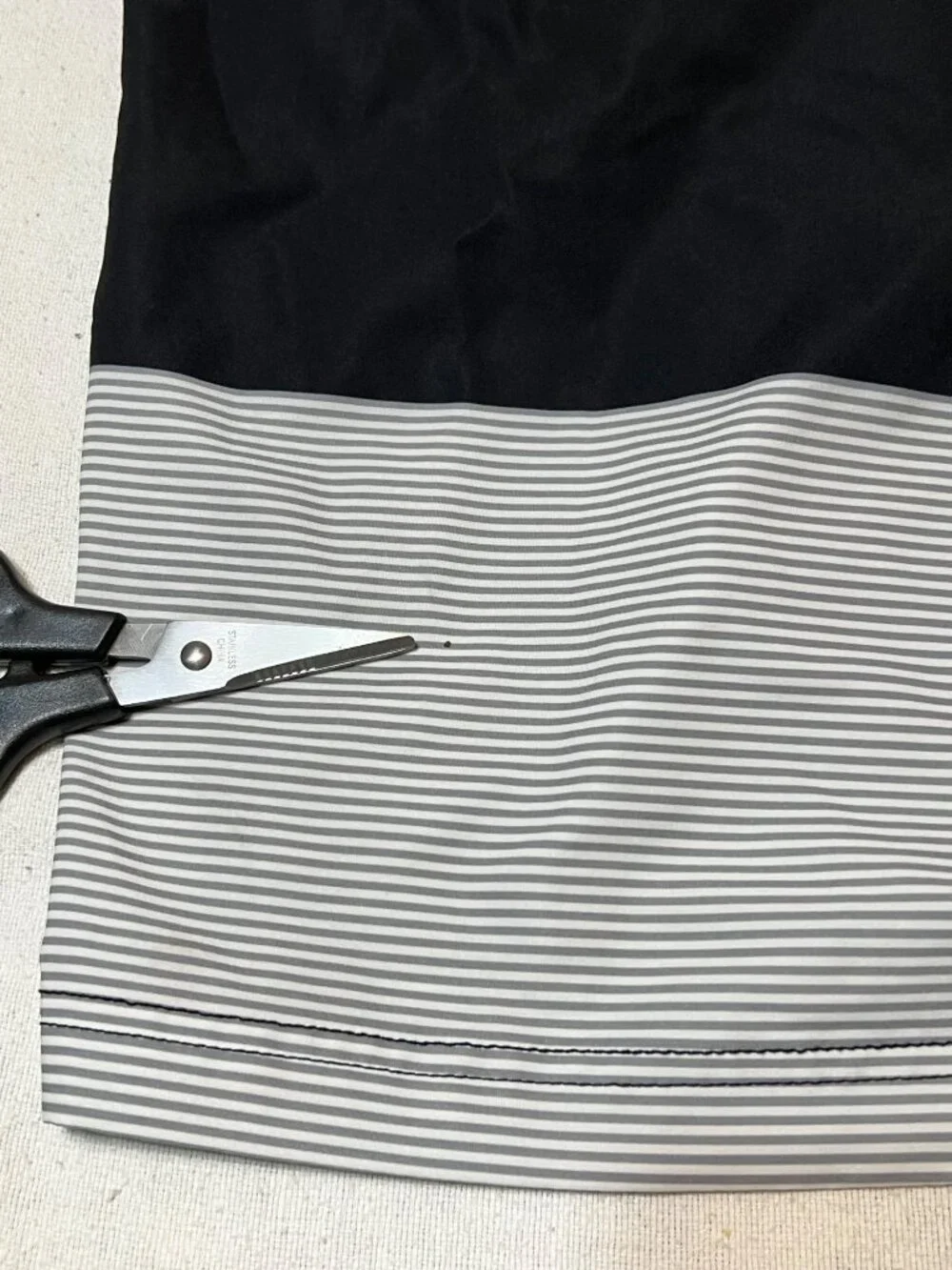 George Men Board Shorts Swim Trunks Lined Gray Black Striped Size M 32-34 Pocket